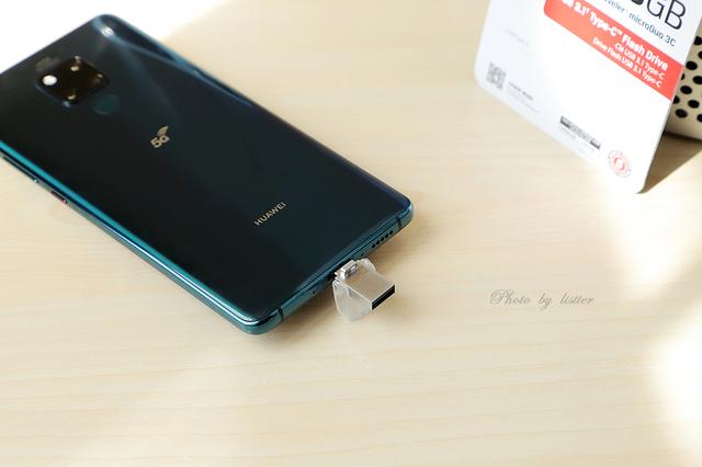 Kingston USB-C and USB-A dual interface flash drive