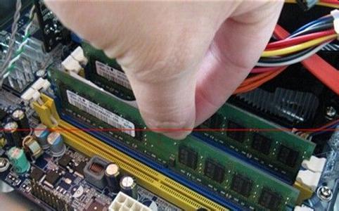 RAM should be adapted to the motherboard