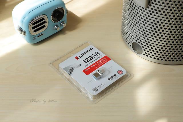 Kingston USB-C flash drive with anti-loss keychain